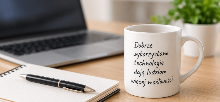 kubek z kawą